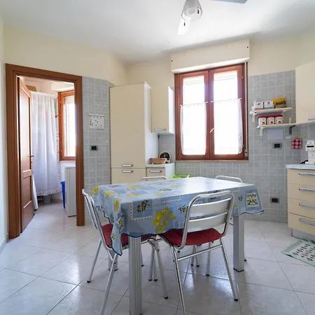 Residenza Morandi 公寓 *